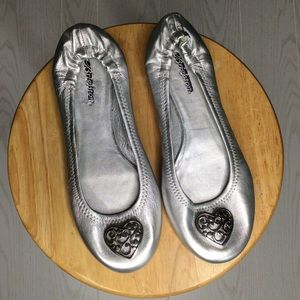 NWT Brighton Heart Metallic Silver Ballet Flats